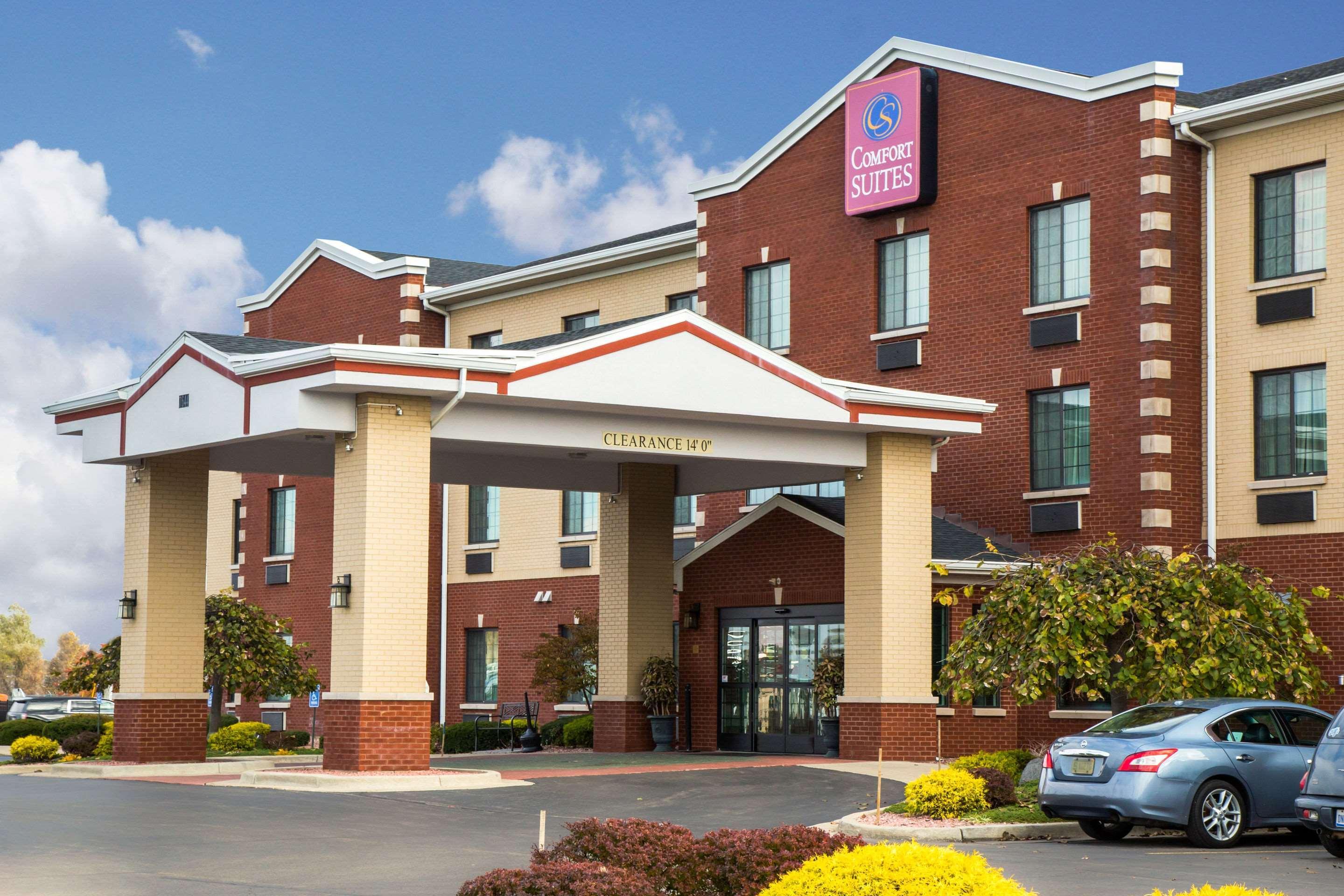 Comfort Suites Grand Rapids South Exterior photo